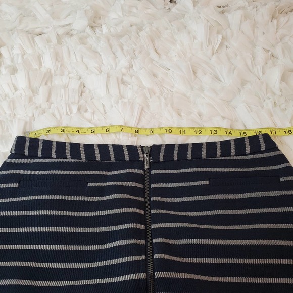 THE LIMITED | FRONT ZIP STRIPED CASUAL MINI SHORT SKIRT WOMEN'S SIZE 12P - Picture 13 of 15